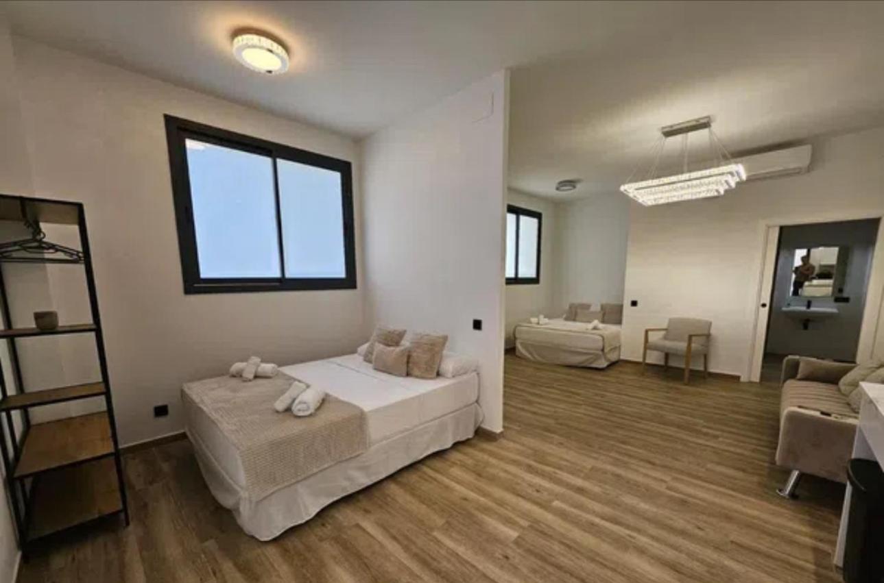 Avakian Valencia Centro Valência Exterior foto